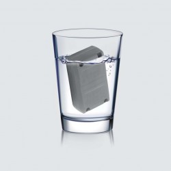 GPS tracker with 4G for vehicles via APP. Current position