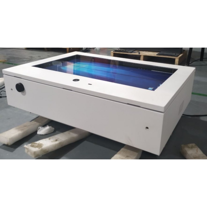 32" Outdoor Panel PC vattentät High nits 1500 för solljus med automatisk ljussensor