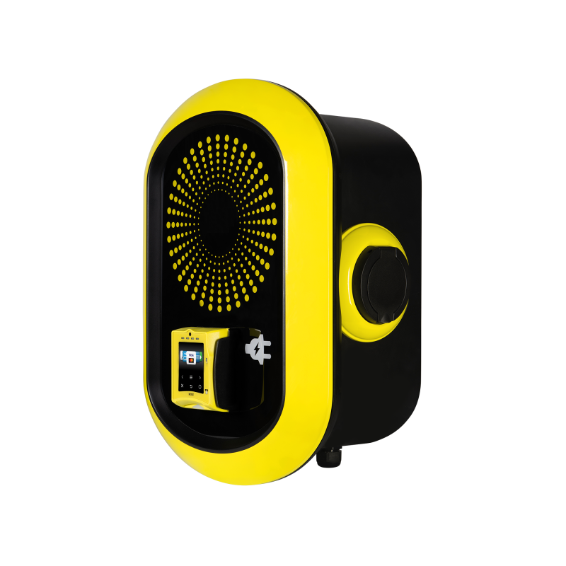 Laddställ för elbil mot betalning. Mobilepay och kortbetalning