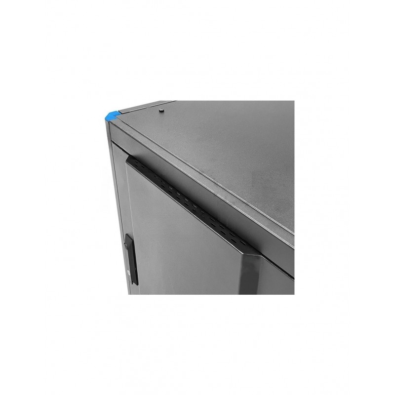 Ljudisolerande 19" RACK, enkel och vettig lösning.