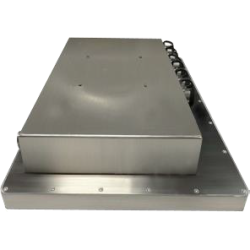 15-tums skärm 4:3, 6-sidig IP66-tätning, optiskt sammanfogad skärm, PCAP-pekskärm, 700 nits SS316-stål, UV-säker. Handtag