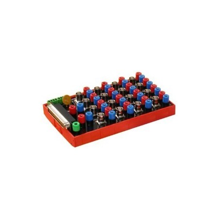 37-stifts anslutningskort med 16 BNC- och 37 banankontakter